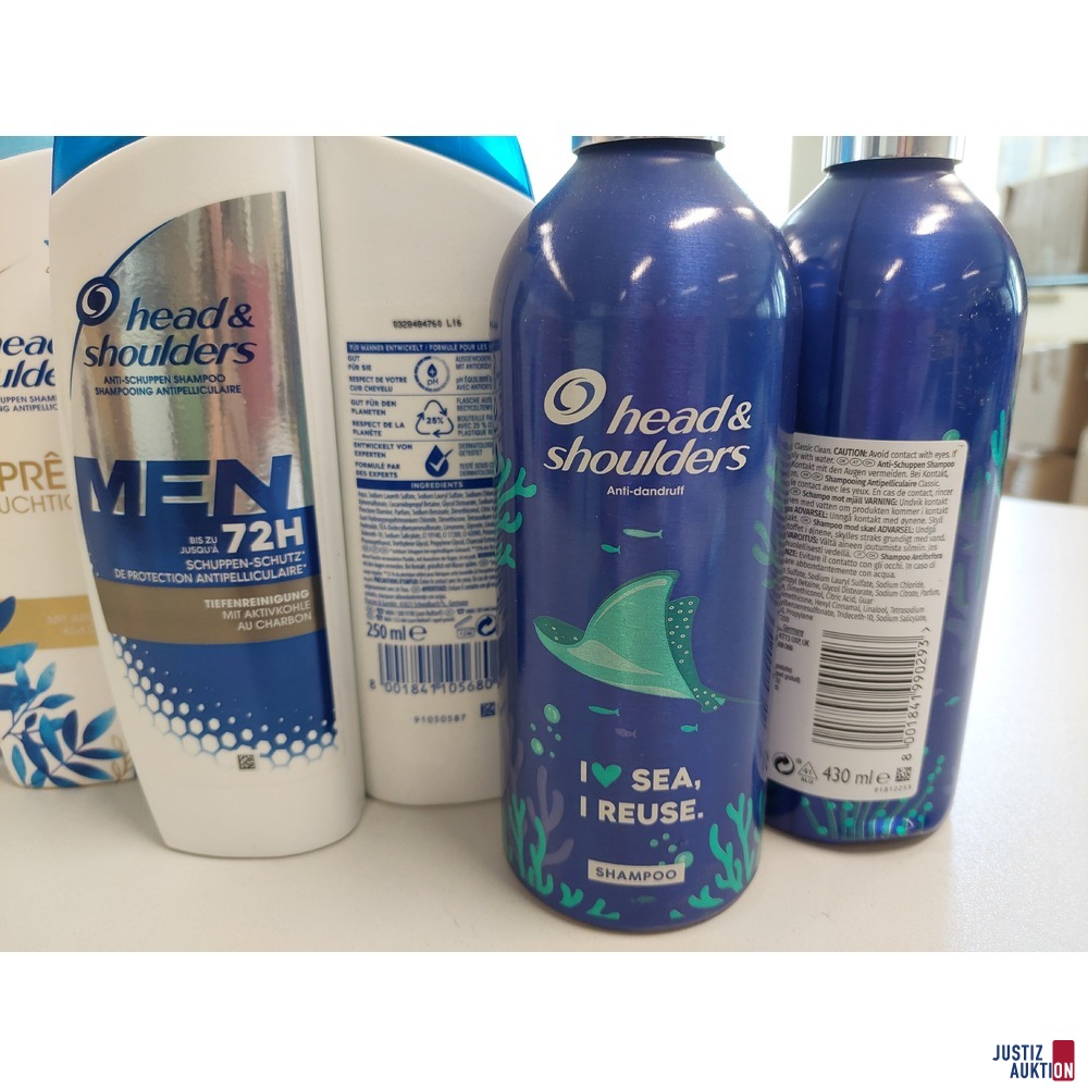 Anti-Schuppen Shampoo der Marke head &amp; shoulders u.a.