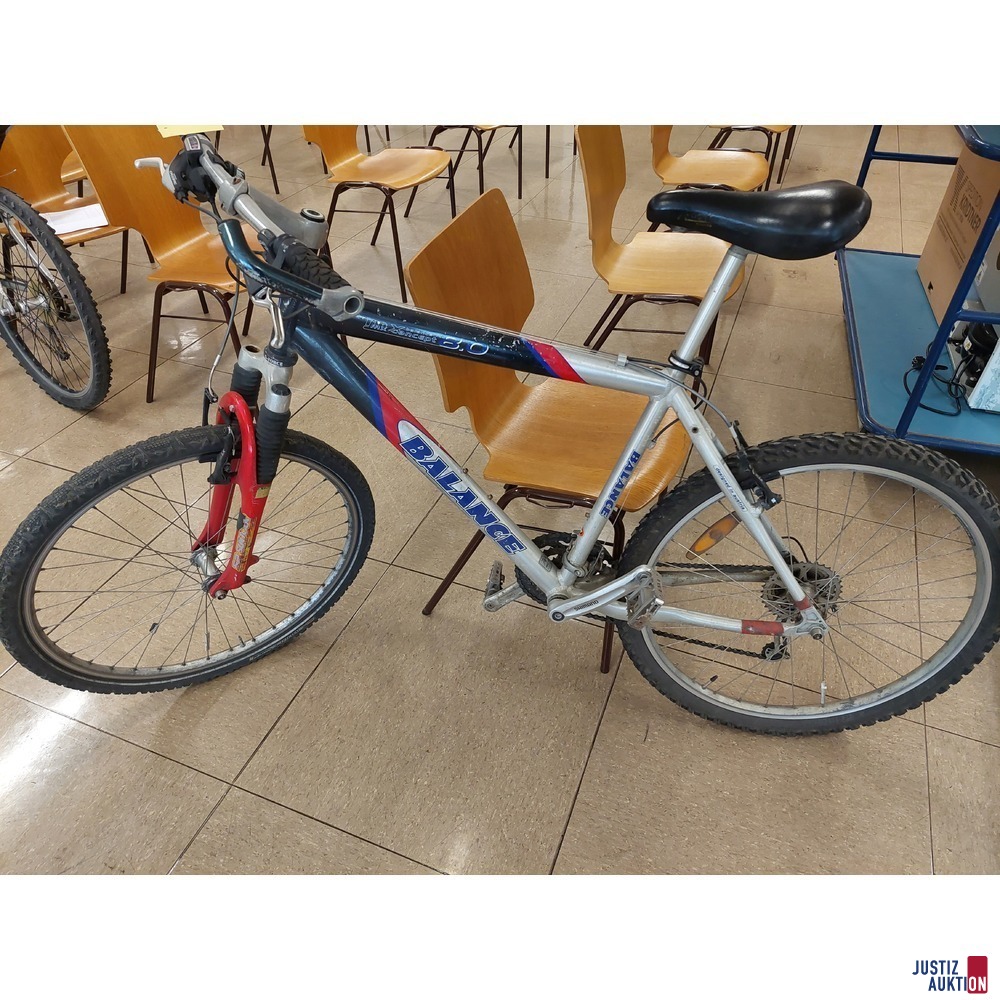Fahrrad der Marke Balance MX Concept 8.0 Rahmenhöhe 49 cm - gebraucht/Gebrauchsspuren vorhanden