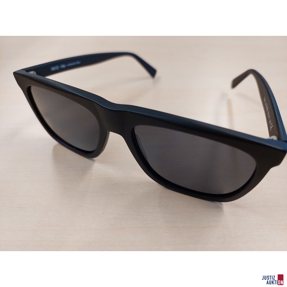 Sonnenbrille der Marke FR!TZ