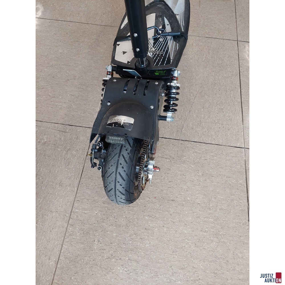 E-Scooter der Marke FALCON 500 Watt