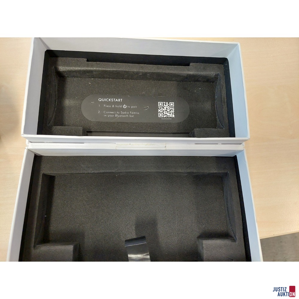 Bluetooth Lautsprecher der Marke Studio mit Originalbox