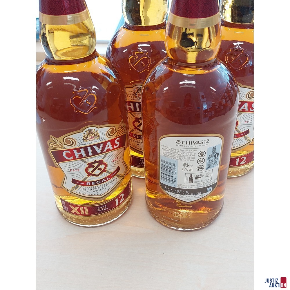 4 Flaschen CHIVAS Regal Blendet Scotch Whisky 0&comma;7l NEU
