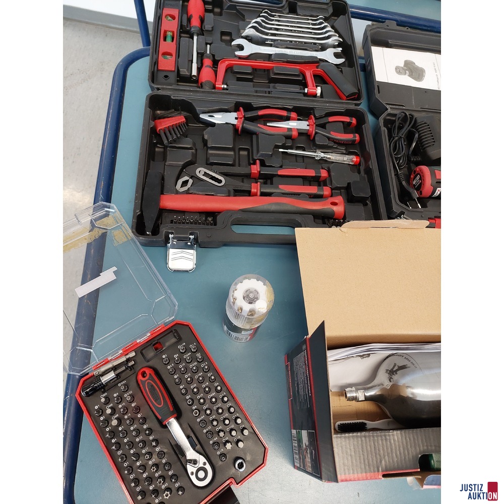 1 Ratschen-Set der Marke Powerfix u.a.