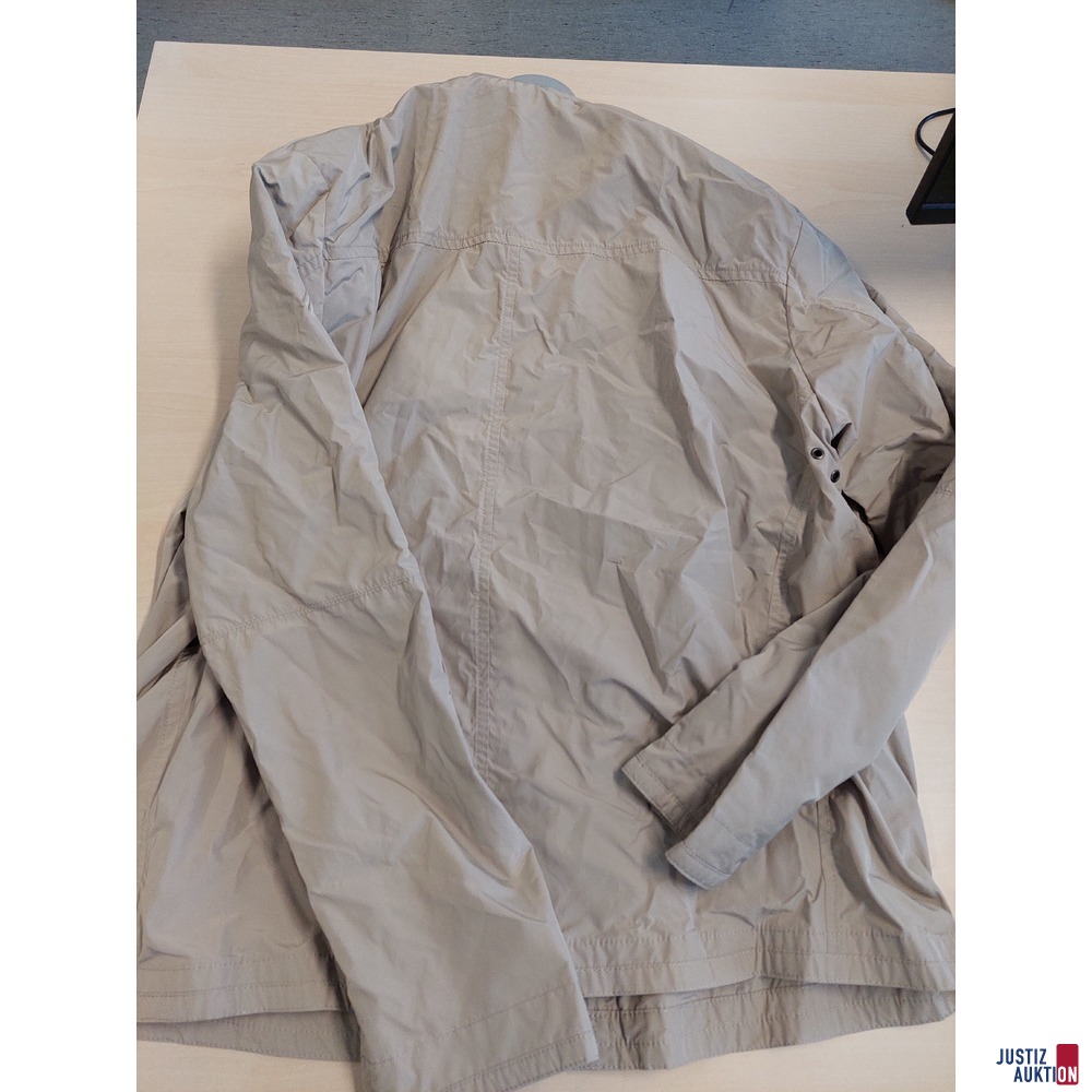 Jacke der Marke Daniel Hechter Paris Gr&ouml;&szlig;e 56 neuwertig