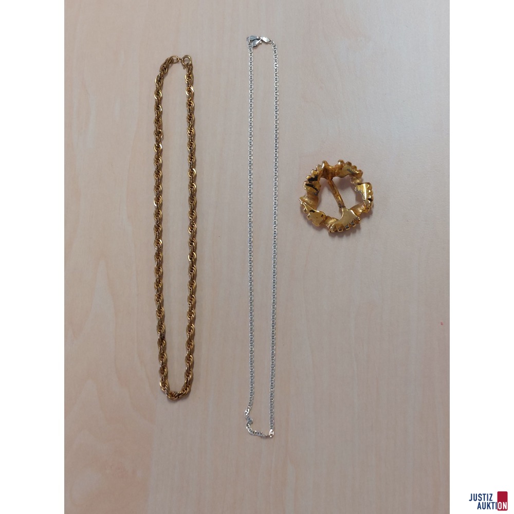 Diverser Modeschmuck u.a.