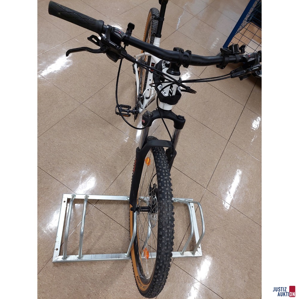 Fahrrad der Marke KTM Peak XT 29