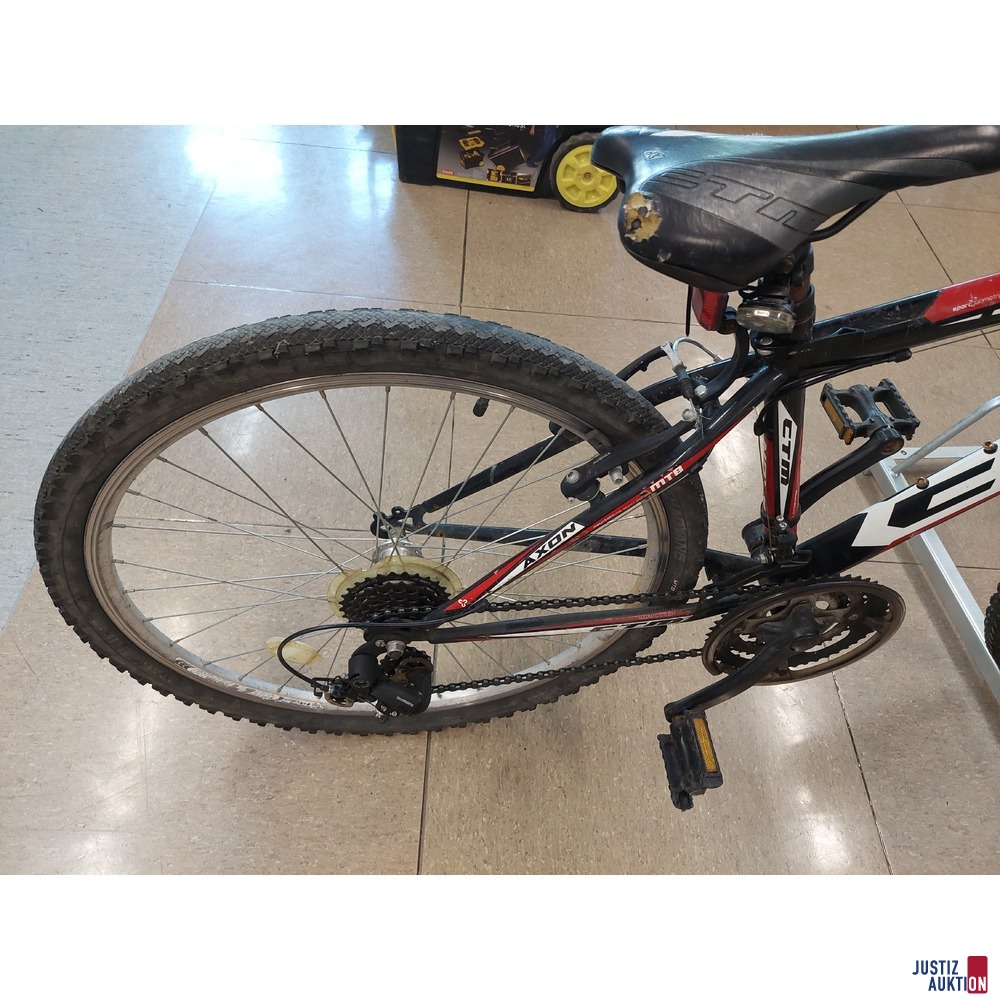 Mountainbike der Marke CTM Axon SGC