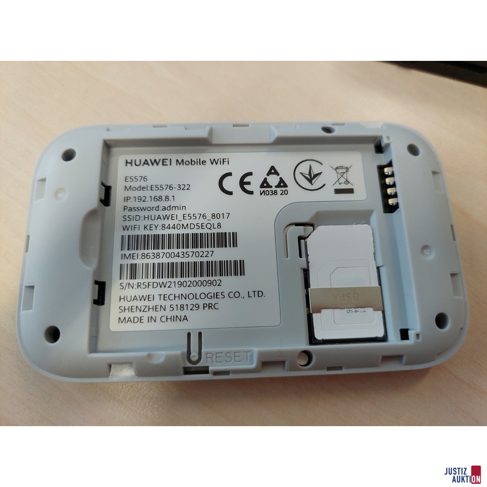 WLAN-Router der Marke Huawei u.a.