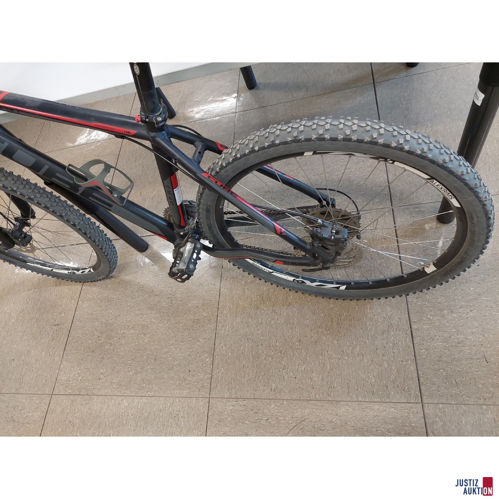 Fahrrad der Marke Cube CMPT Attention