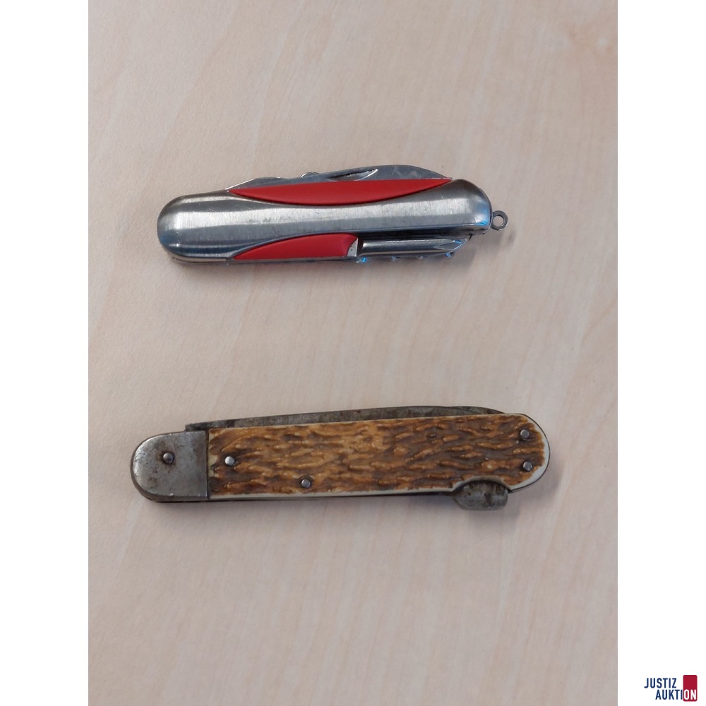 2 Taschenmesser