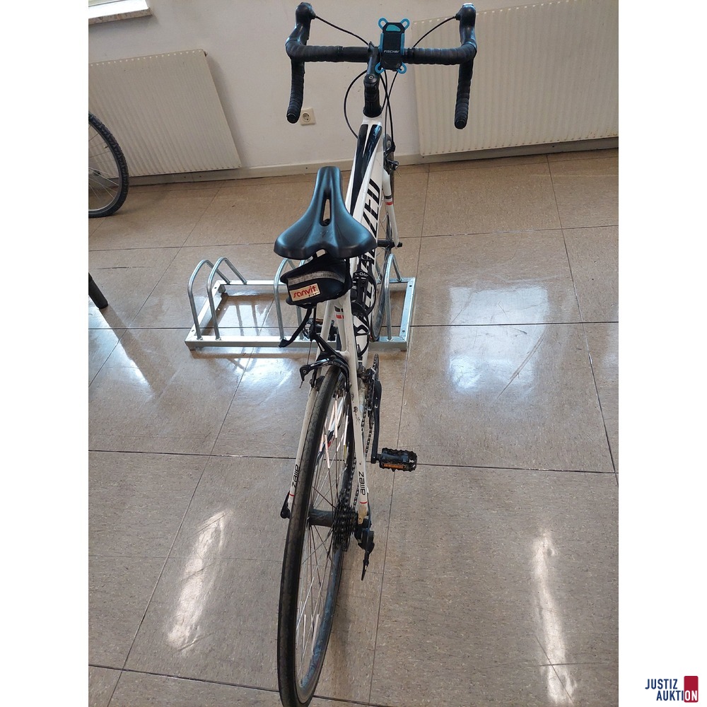 Fahrrad der Marke Spezialized ISO 4210-2.2014-R