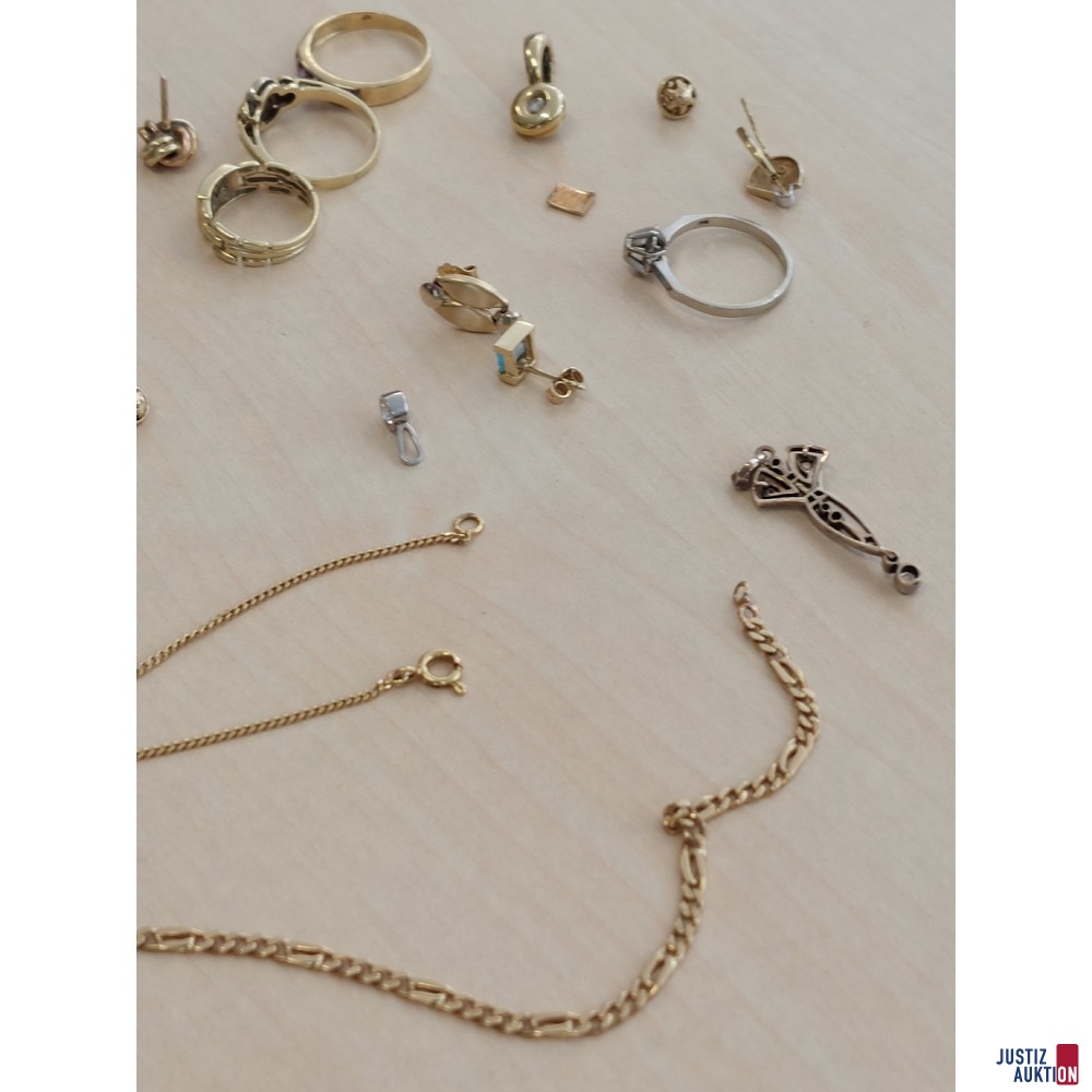 Konvolut aus 585 &permil; Gelbgold