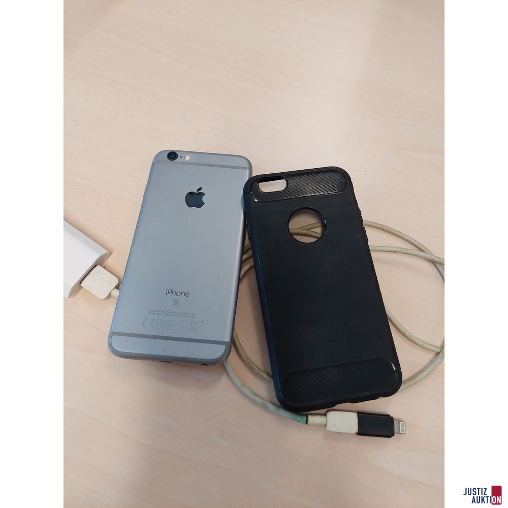 Handy der Marke iPhone 6S gebraucht/Gebrauchsspuren vorhanden