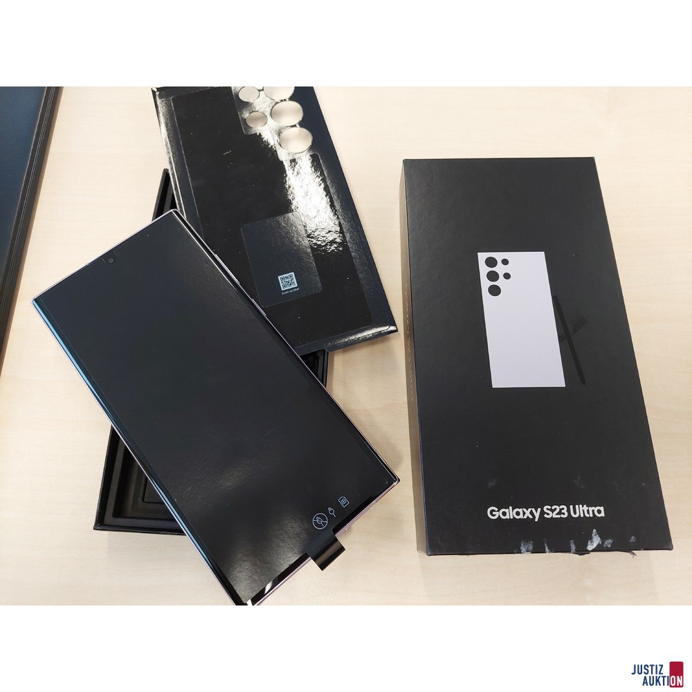 Handy der Marke Samsung Galaxy S23 Ultra