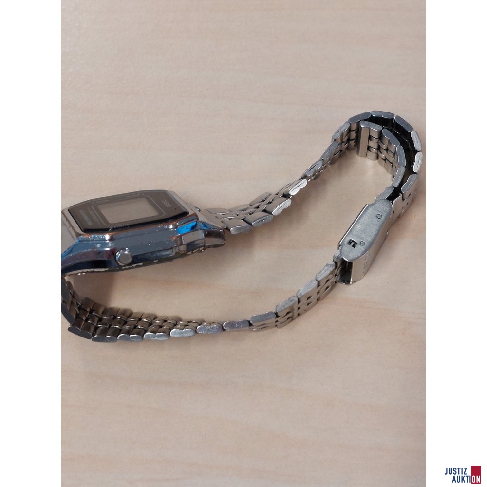 Damenarmbanduhr der Marke Casio digital