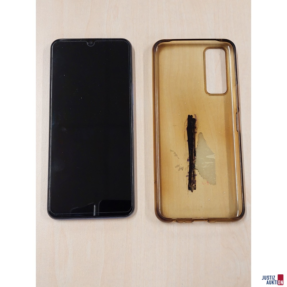 Handy der Marke VIVO Y72 5G Model: V2041