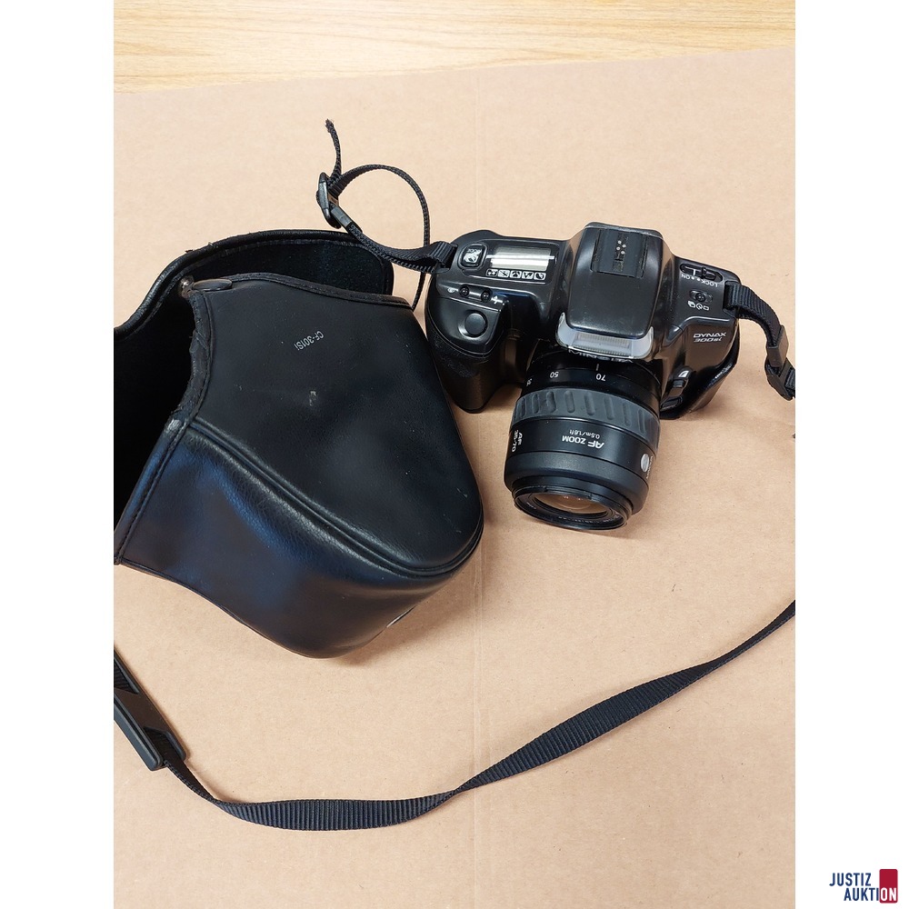 Spiegelreflexkamera Minolta DYNAX300si gebraucht/Gebrauchsspuren vorhanden