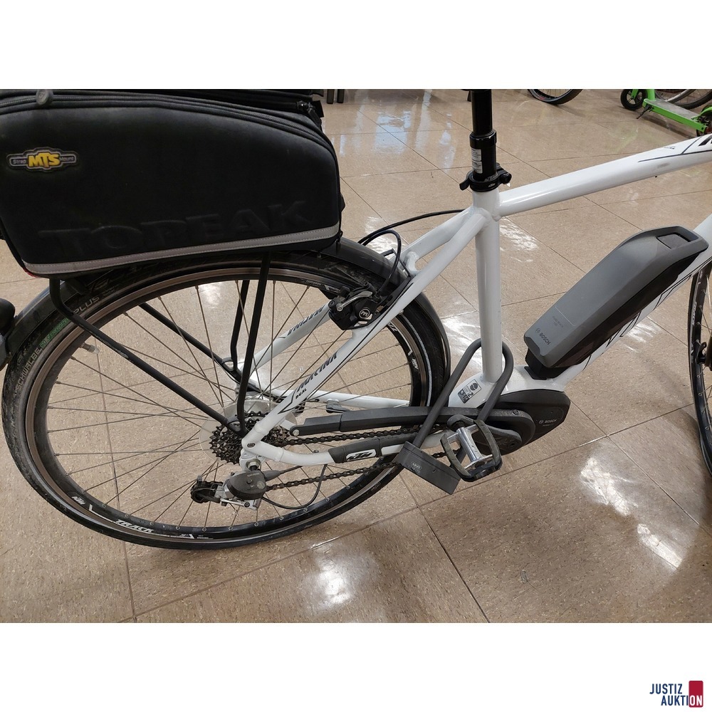 E-Bike der Marke KTM Macina Dual