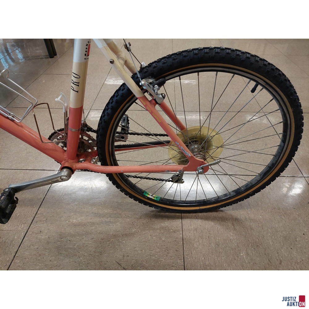 Fahrrad der Marke Kästle Tour Extrem Pro