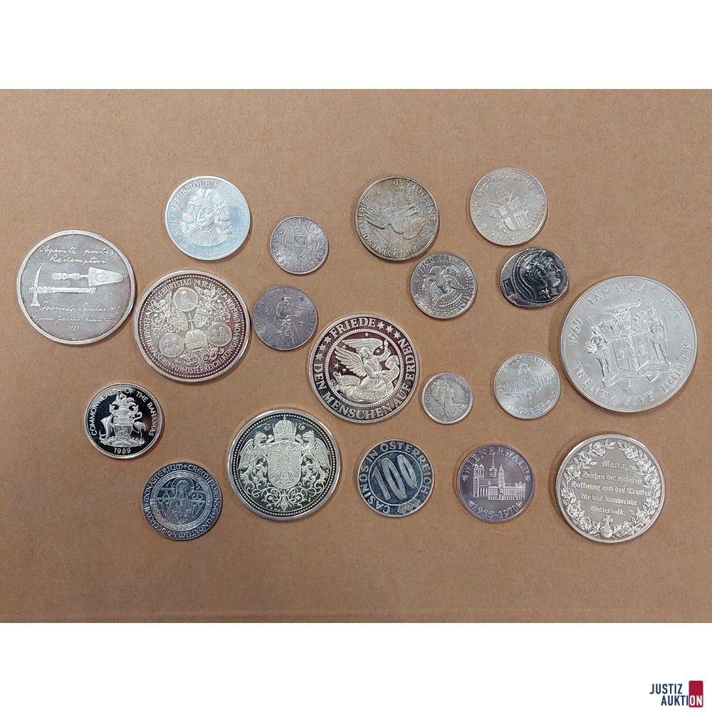Diverse Münzen und Medaillen