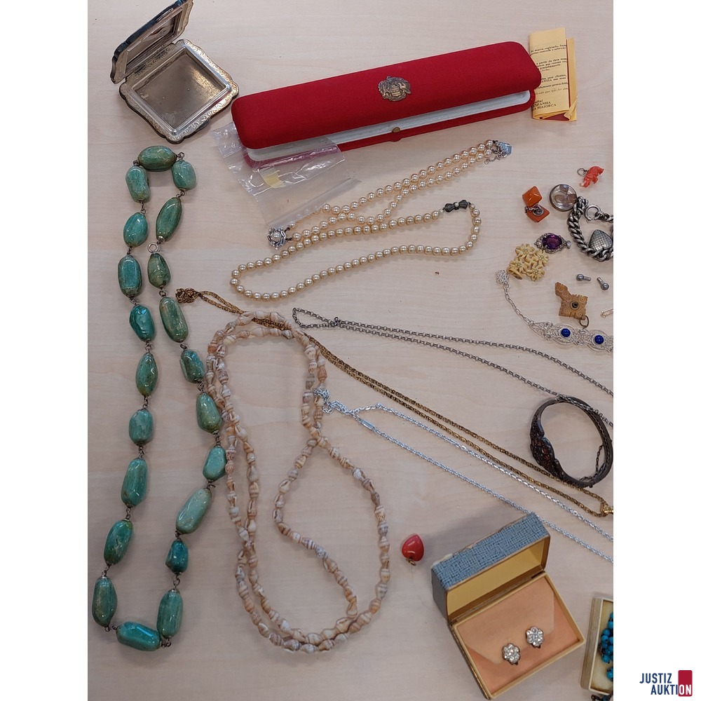 Diverser Modeschmuck