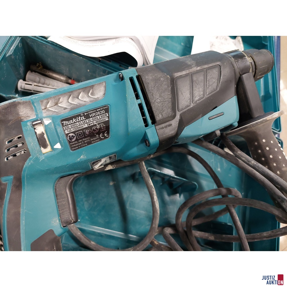 Combinations Hammer der Marke Makita HR 2630 im Koffer