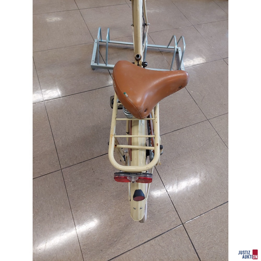 Fahrrad der Marke KCP Hollandrad