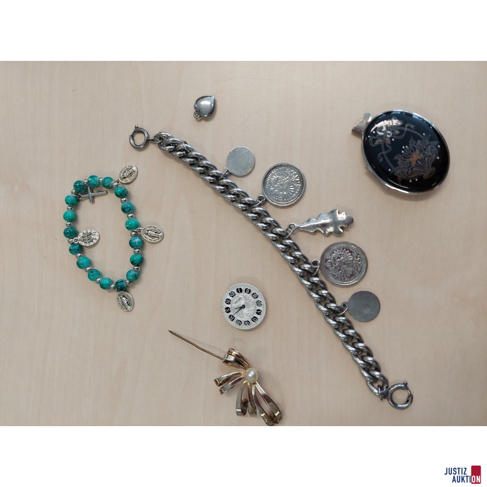 Diverser Modeschmuck