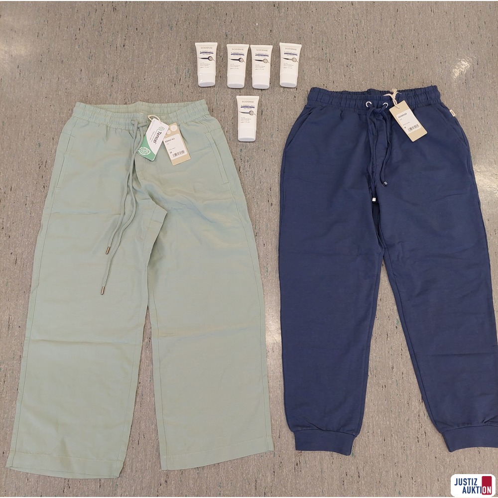 1 Damen-Jogginghose der Marke Deerberg u&period;a&period;
