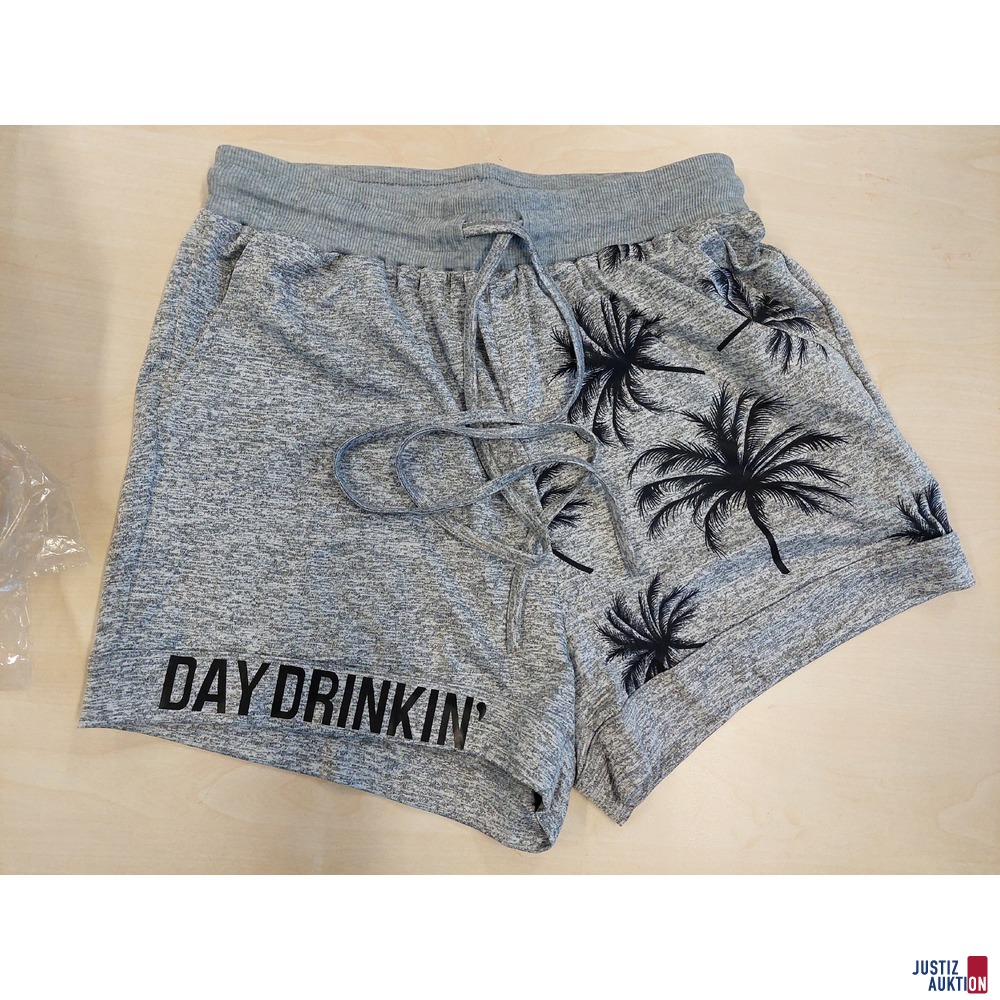 Damen Jogging Anzug der Marke Nike Größe M u.a.