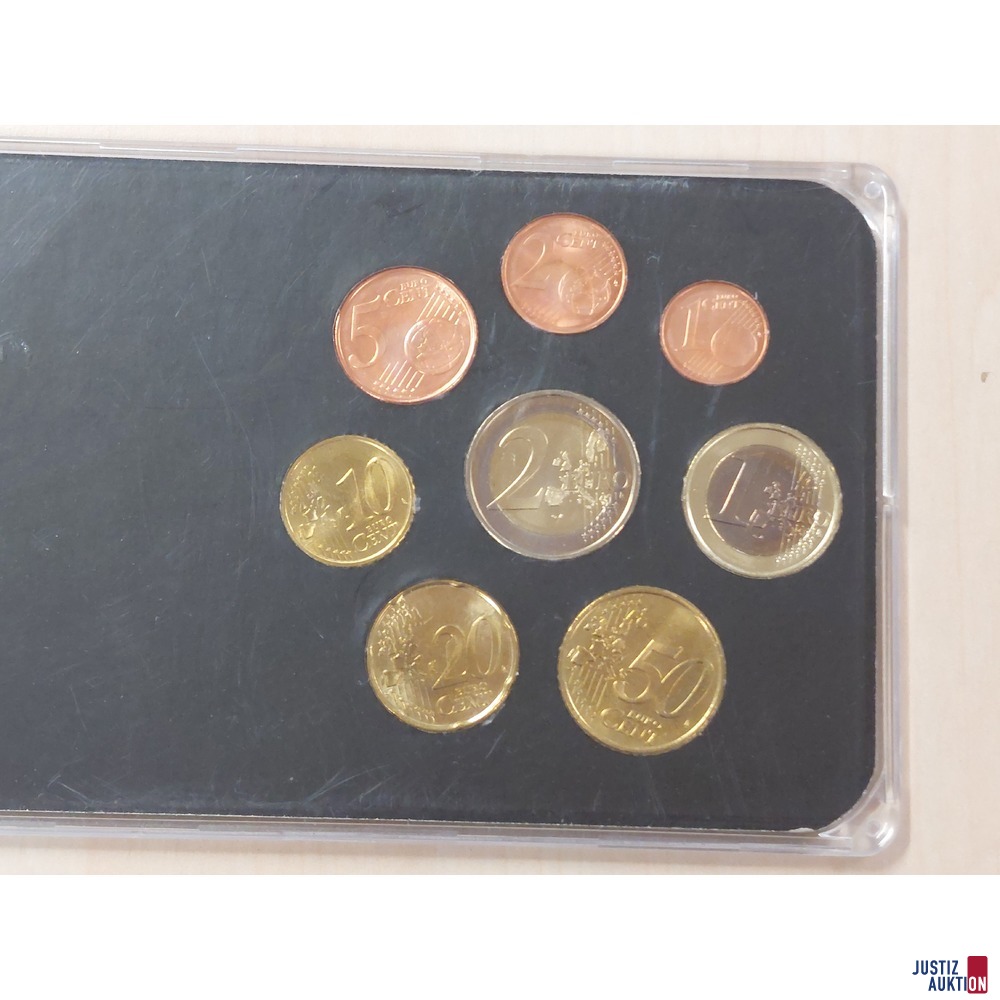 Kursmünzensatz Finnland bestehend aus 8 Nominalen von 1 Cent bis 2 Euro