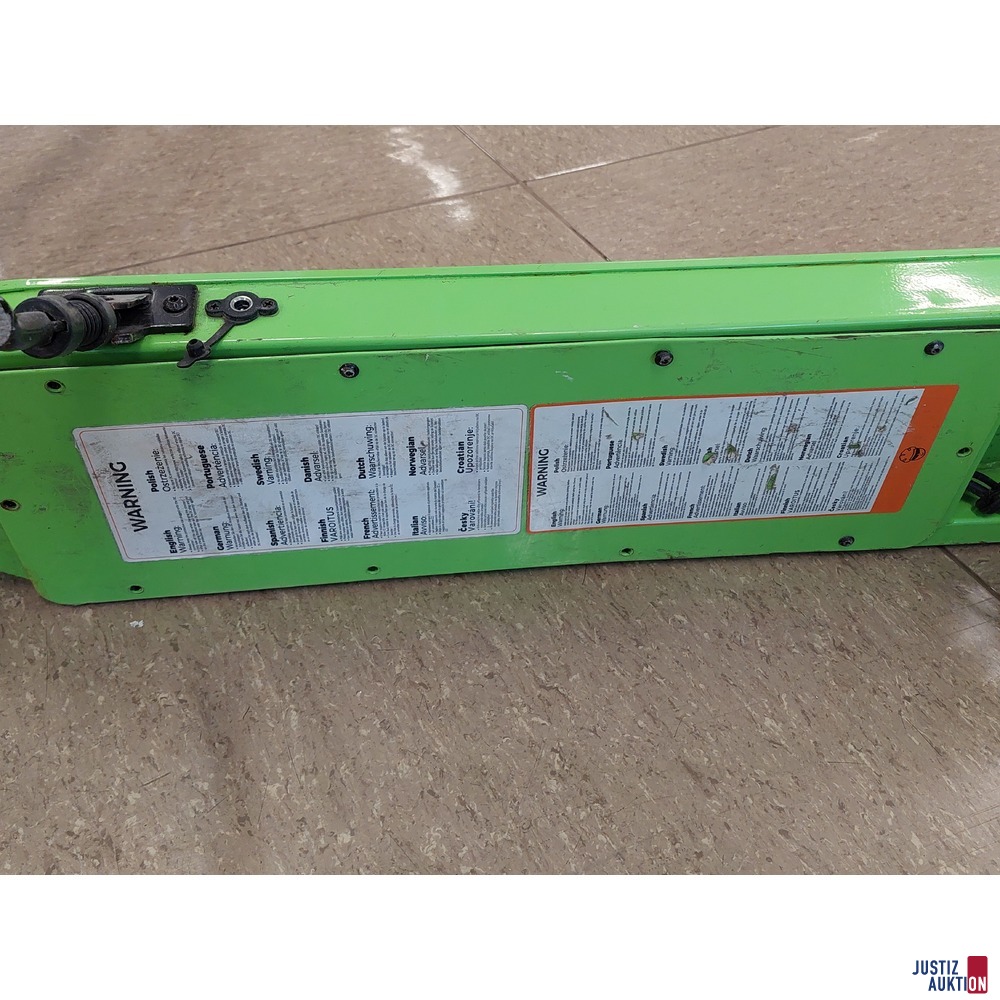 E-Scooter der Marke Denver