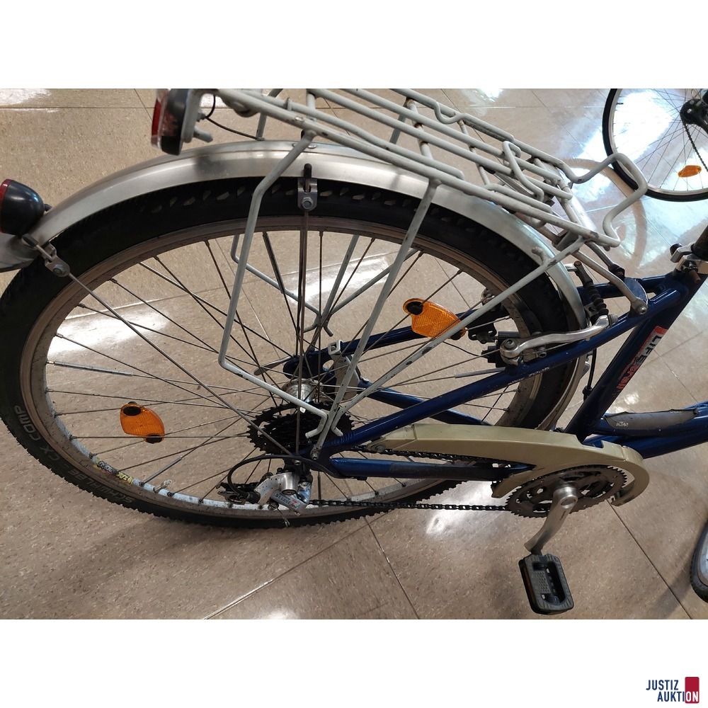 Fahrrad der Marke KTM – Lifetrail