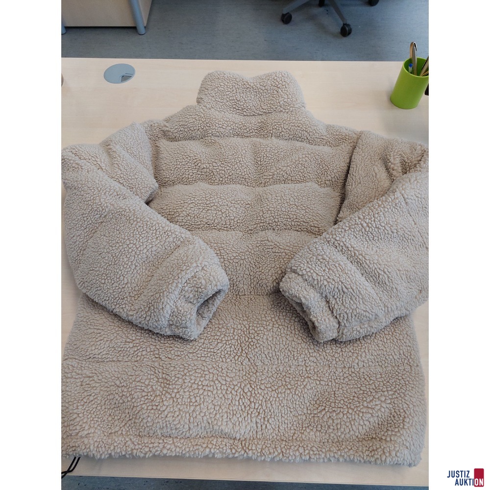 Winterjacke der Marke Kani Größe M