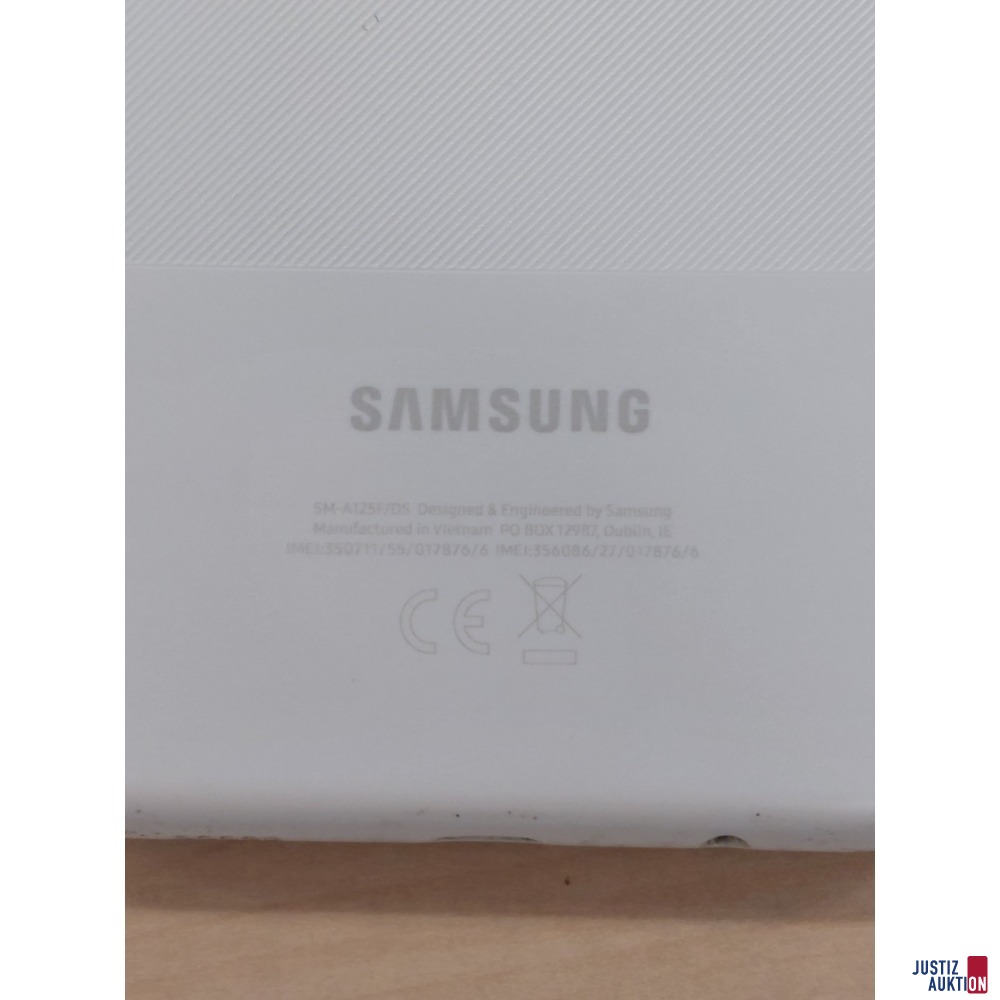 Handy der Marke Samsung Galaxy A12SM-A125F/DS