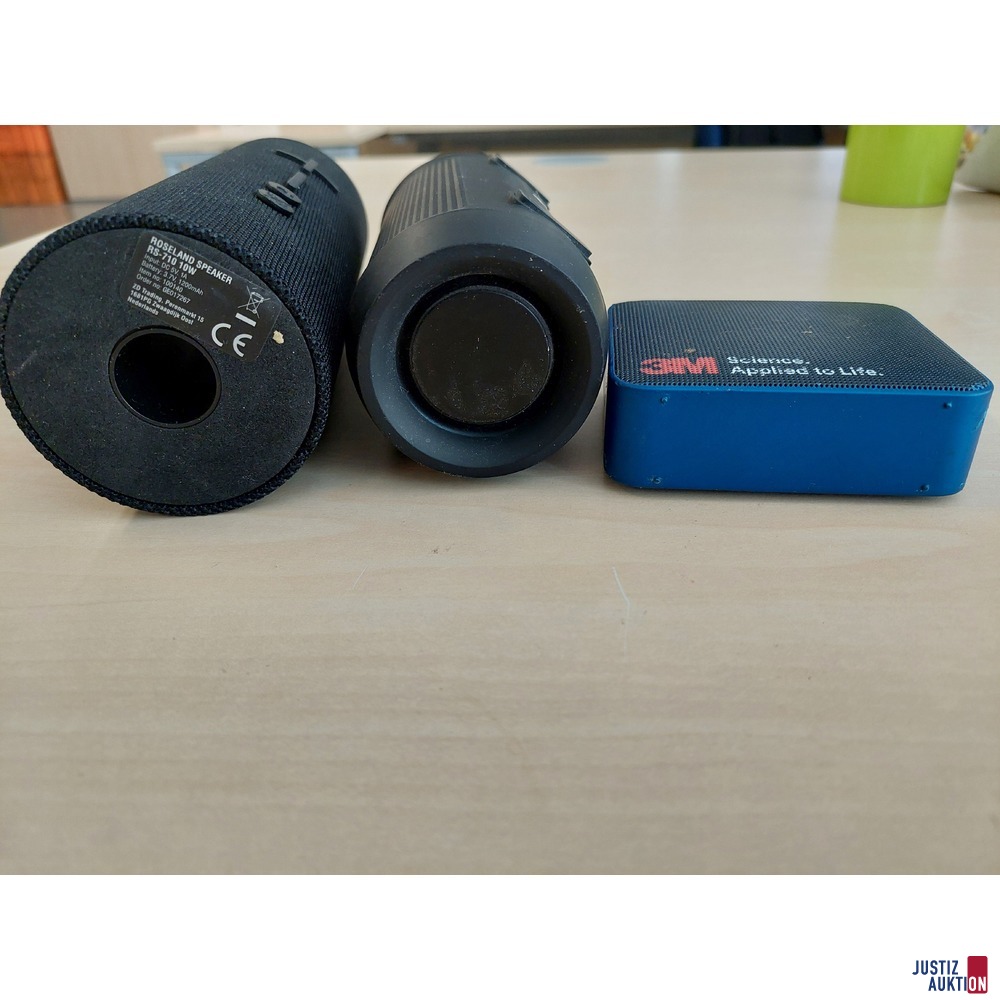 Diverse Bluetooth Speaker