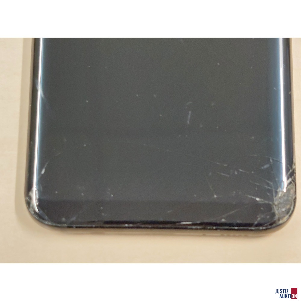 Handy der Marke Samsung Galaxy S8+ gebraucht/Gebrauchsspuren vorhanden