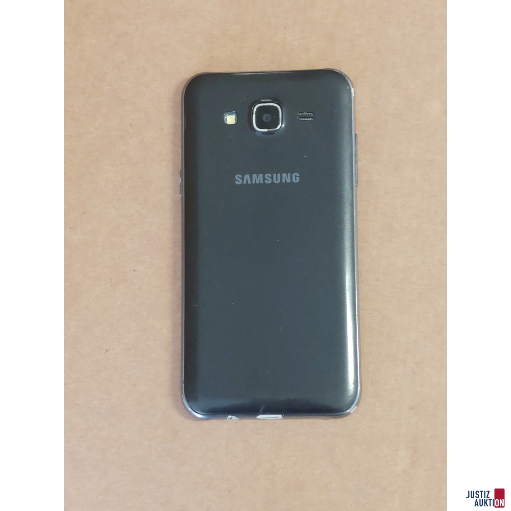 Samsung Galaxy J5 gebraucht/Gebrauchsspuren vorhanden