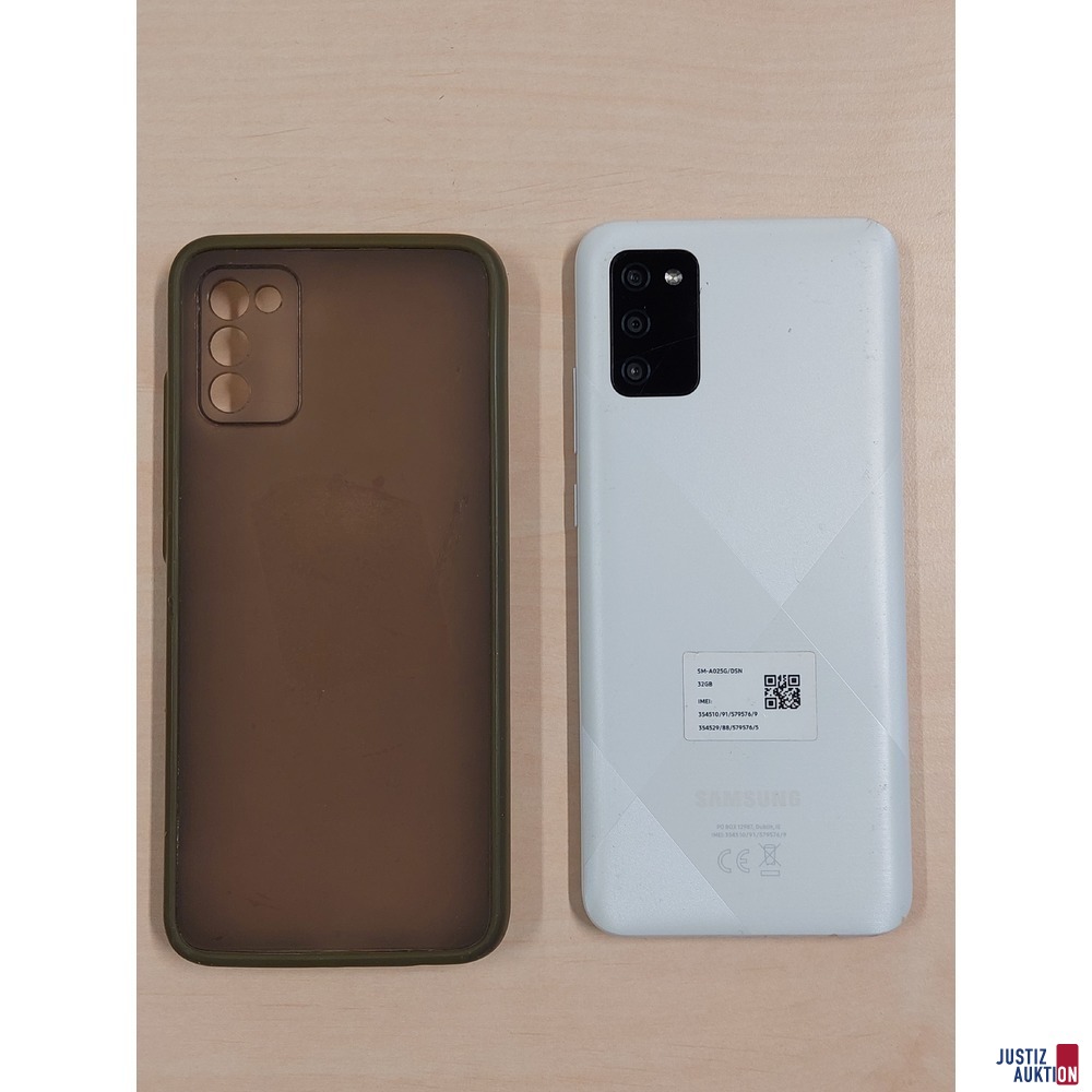 Handy der Marke Samsung Galaxy A02s gebraucht/Gebrauchsspuren vorhanden