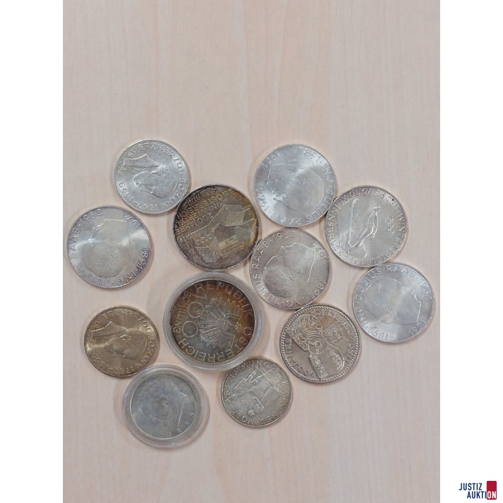 12 Stück diverser Münzen