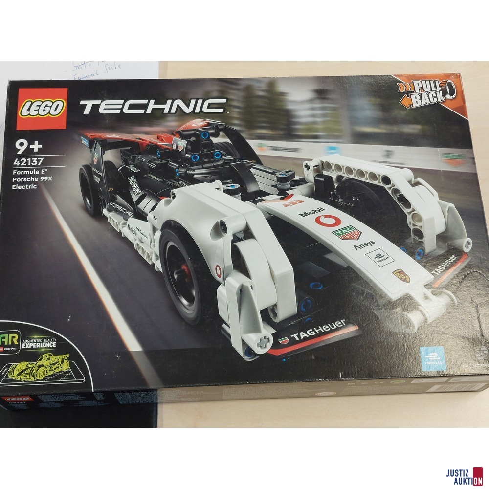 Lego Formula E Porsche 99X Electric 42137