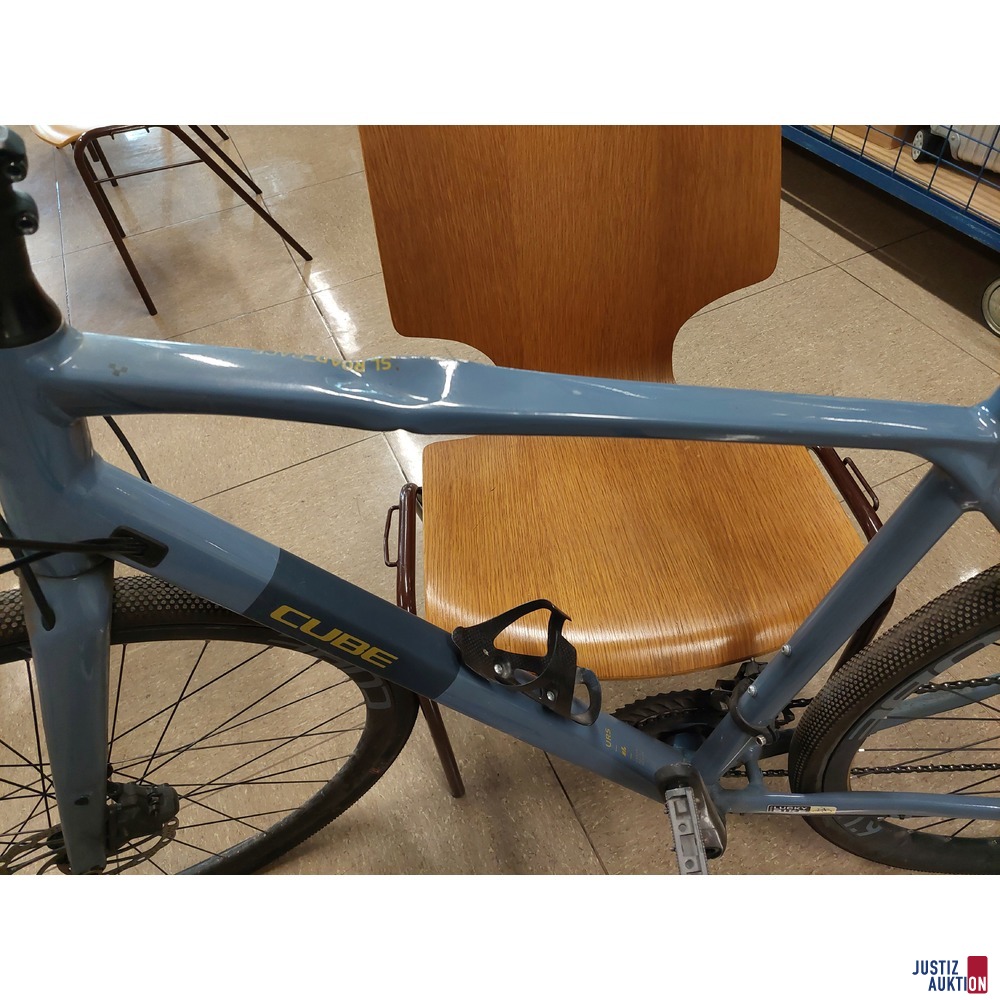 Fahrrad der Marke CUBE SL Road Race