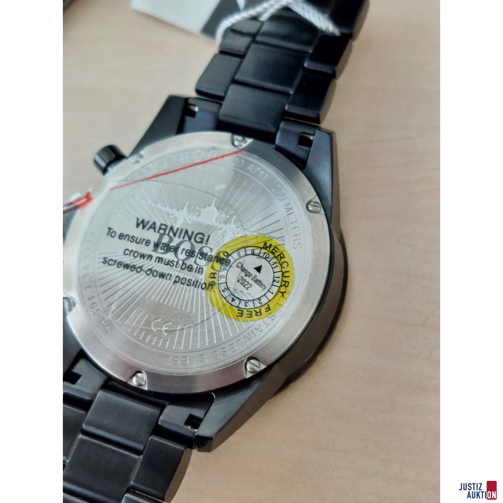 Herrenarmbanduhr der Marke Boss - Model: Aero