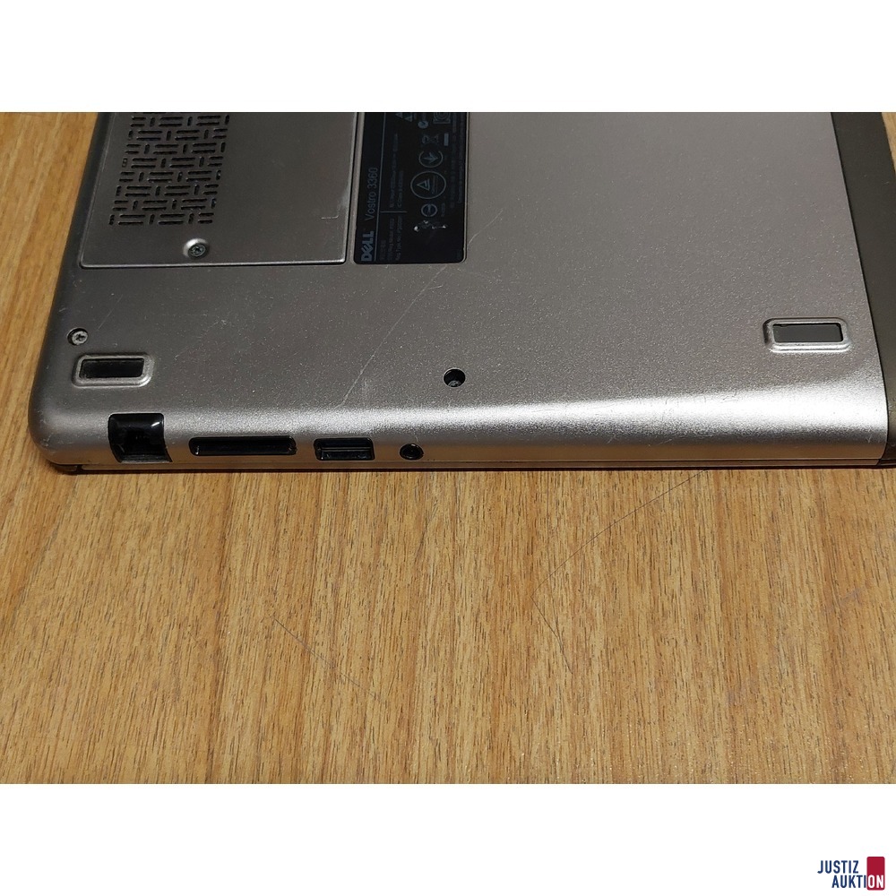 Laptop der Marke DELL Vostro 3360 gebraucht/Gebrauchsspuren vorhanden