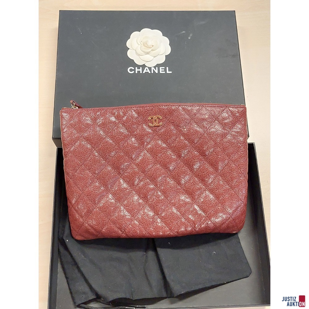 Chanel Schminktasche weinrot