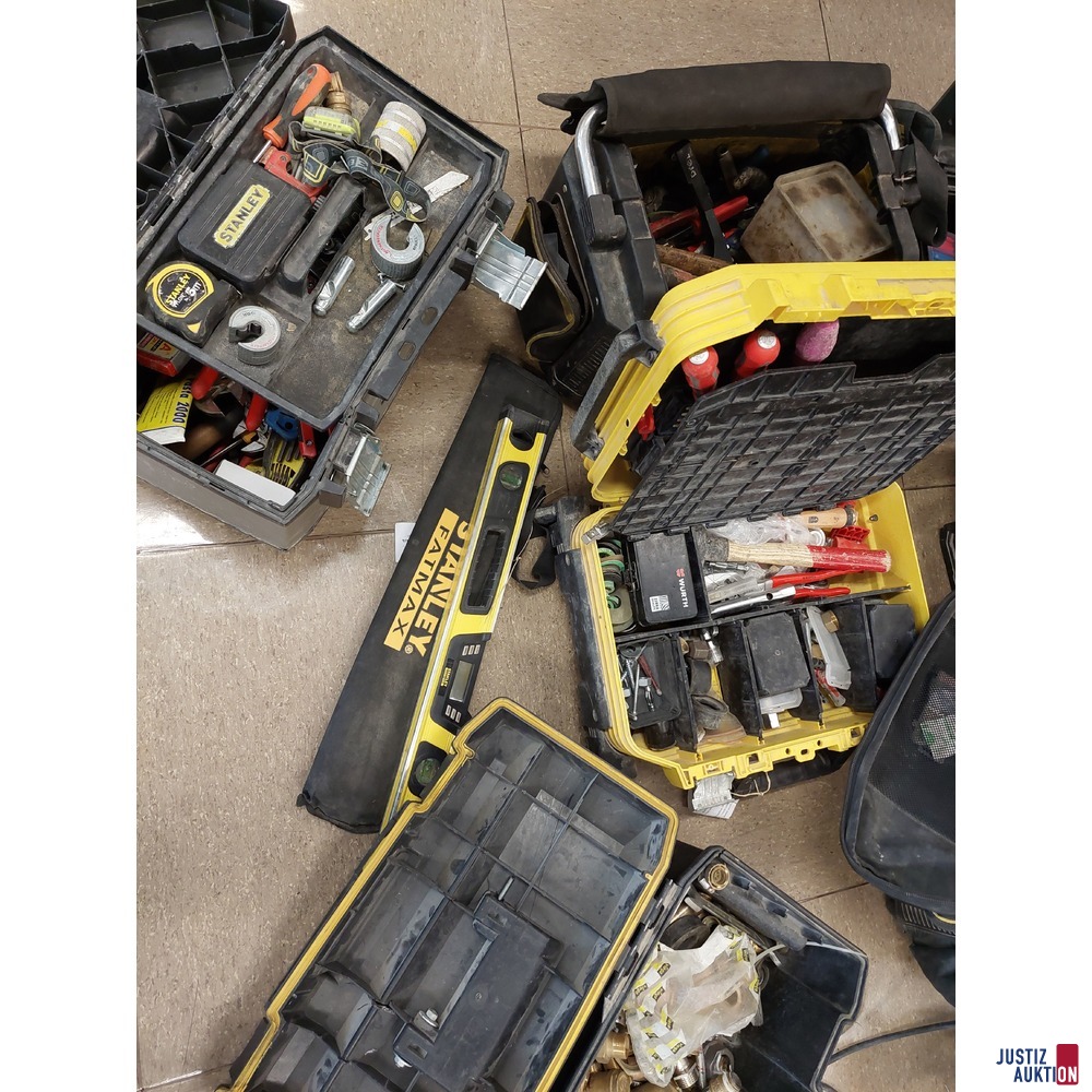 Konvolut an - Werkzeugboxen&comma; Werkzeugtaschen u&period;a&period;