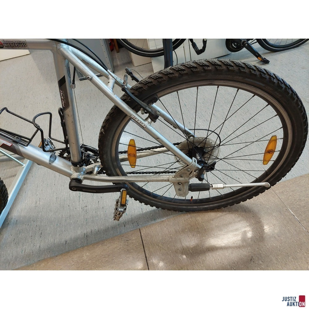 Fahrrad der Marke Scott Chenoa