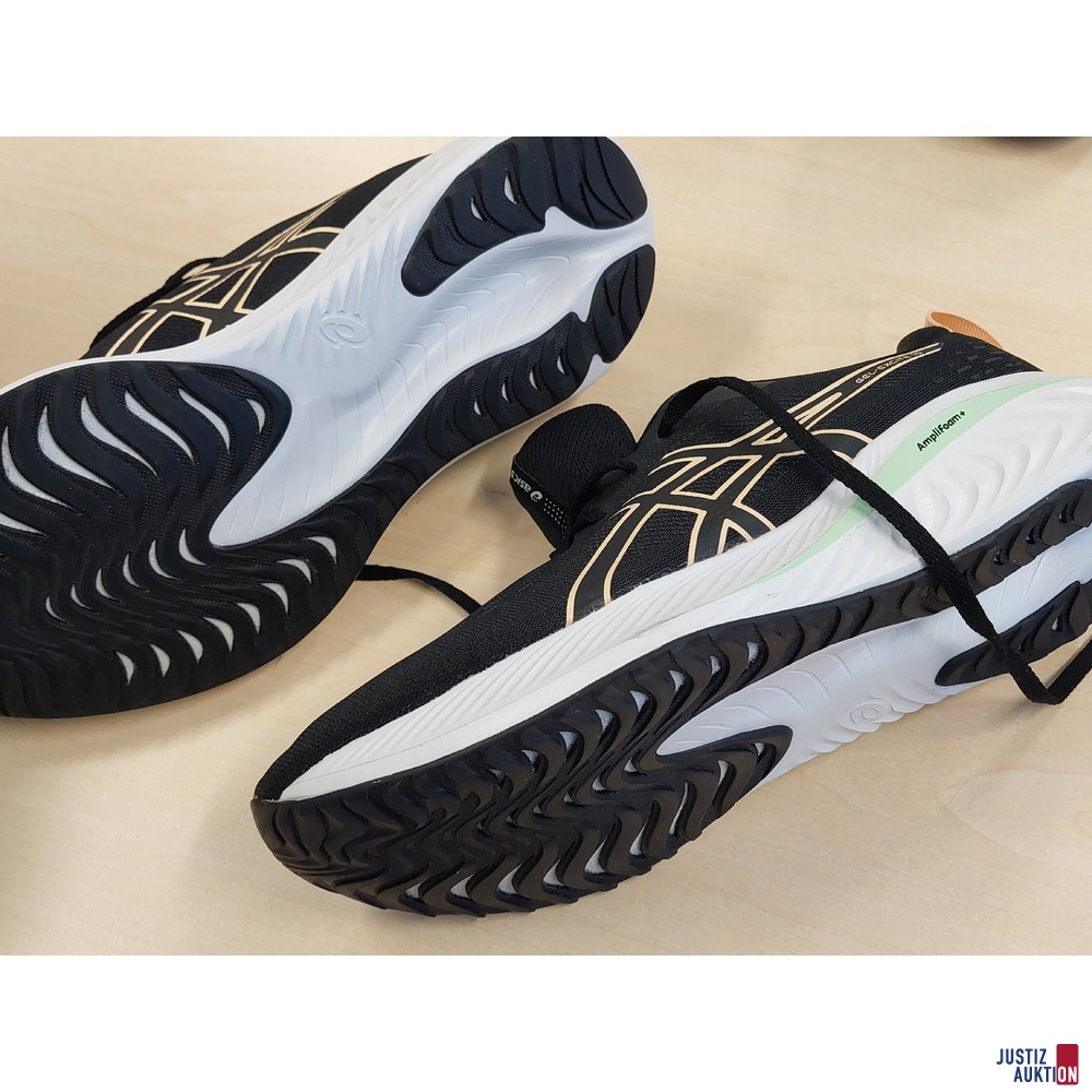 Nassrasierer der Marke Gilette Blue 3 Value Pack u.a.