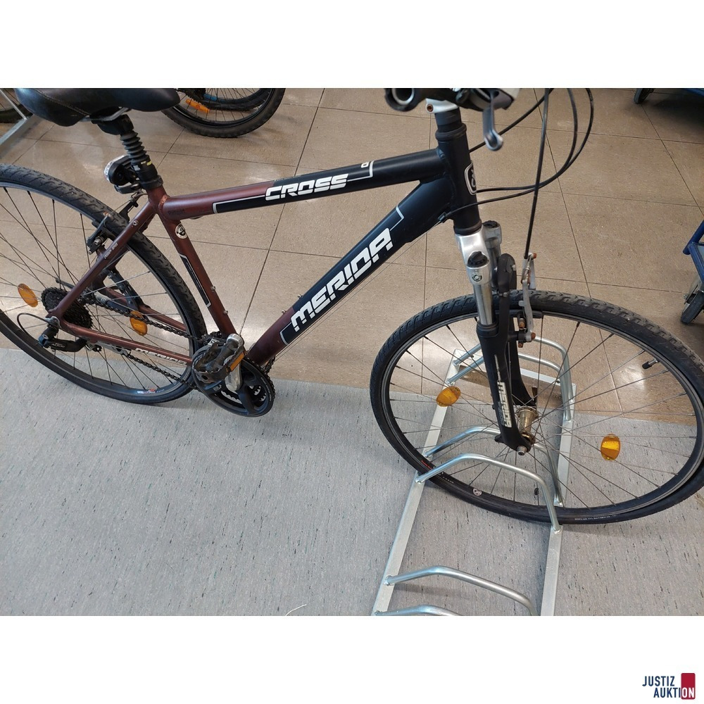 Fahrrad der Marke Merida Cross
