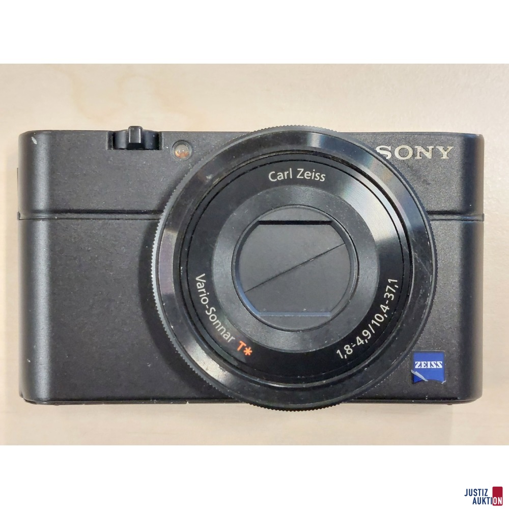 Digitalkamera der Marke Sony Model: DSC-RX100